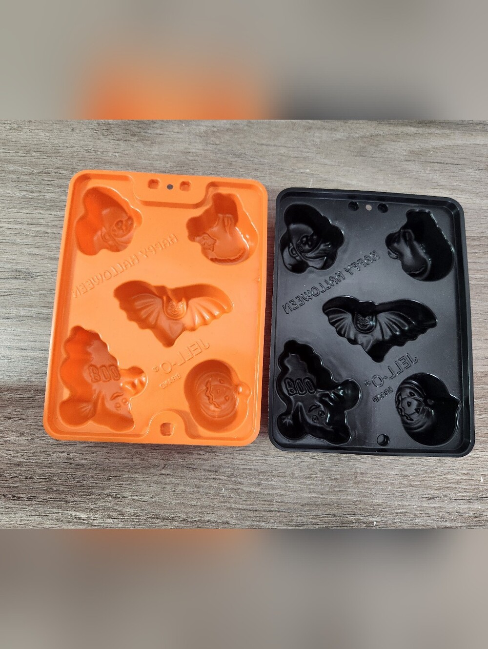 Vintage Jigglers Halloween Molds